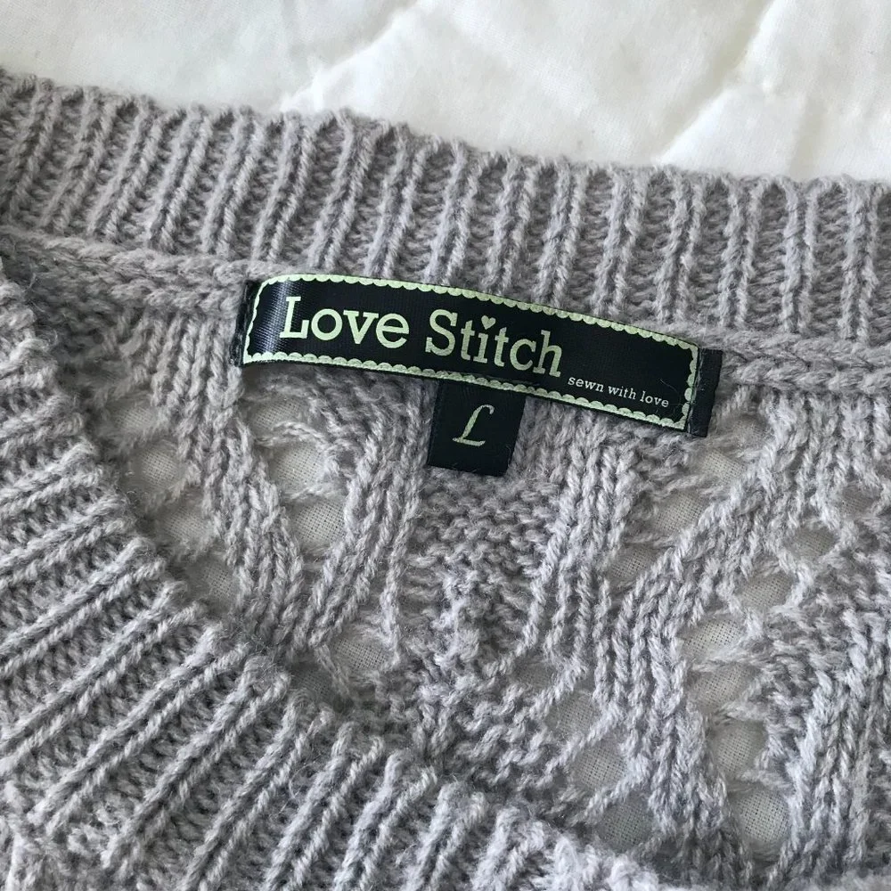 Grey Pointelle Sweater Sz L - Picture 7 of 9